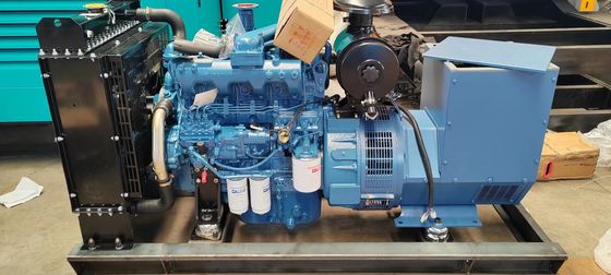 Conjunto de gerador diesel refrigerado a água de 50 kW com certificação ISO9001 e interruptor automático