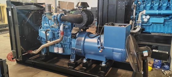 320KW Guangxi Yuchai gerador a diesel conjunto com sistema de refrigeração por água e interruptor automático