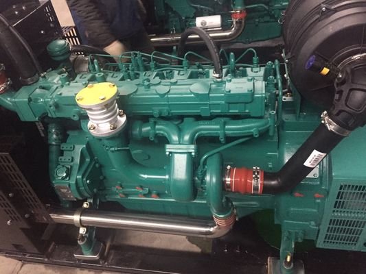 Set de gerador a diesel Weichai Deutz de 120 kW com corrente nominal de 180 A e sistema de refrigeração por água
