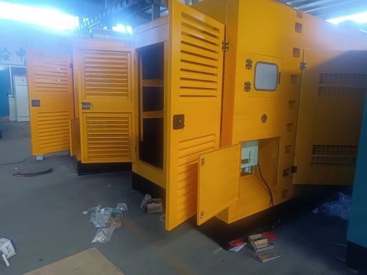 1500RPM 600KW auto-iniciação do tipo móvel Cummins gerador conjunto para grande fornecimento de energia de backup