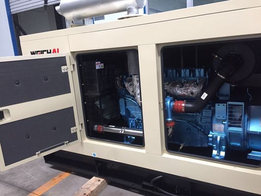 200KW Weichai Diesel Gerador Conjunto com puros de cobre motor sem escovas e auto-iniciação