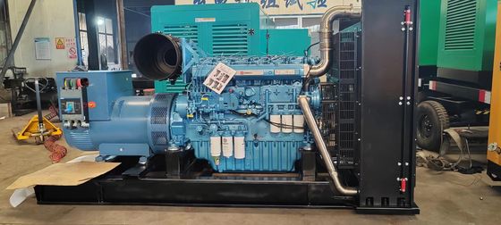 400V 1500RPM 550KW Weichai gerador a diesel conjunto para grande escala de energia de emergência